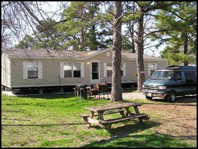 Bentwood Estates Mobile Home Park in Huffman, TX - Building Photo - Building Photo