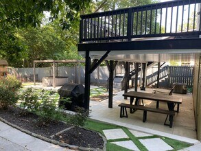 1705 Fountain View St in Charlotte, NC - Building Photo - Building Photo