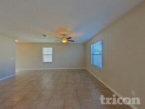 7116 Salt River Ave in Sun City Center, FL - Building Photo - Building Photo