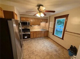 1 Drolet Ave in Pawtucket, RI - Building Photo