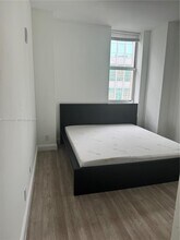 111 E Flagler St in Miami, FL - Building Photo - Building Photo