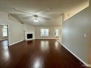 6068 Toulouse Dr in Pensacola, FL - Building Photo - Building Photo
