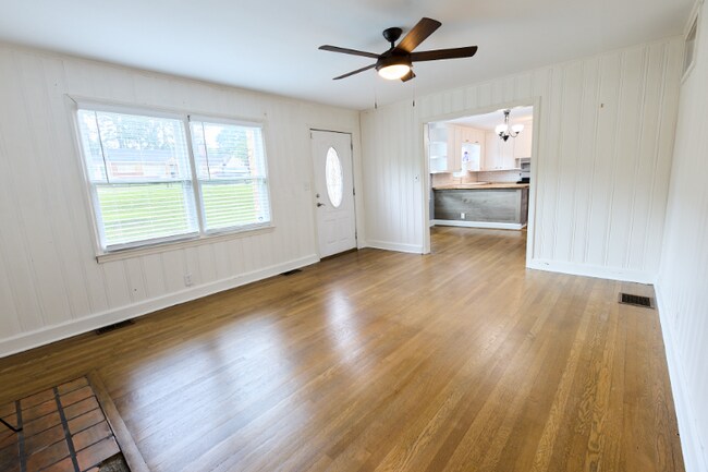 4809 Lavista Rd in Tucker, GA - Building Photo - Building Photo