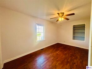 8146 Hardinsburg Rd in Cecilia, KY - Building Photo - Building Photo