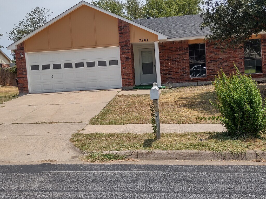 7204 Whitewood Dr Fort Worth, TX Rentals