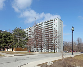 Woburn Tower in Toronto, ON - Building Photo - Building Photo