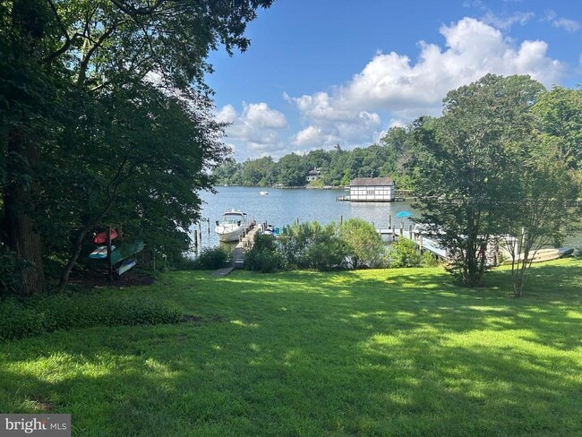 property at 2660 Greenbriar Ln