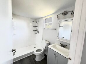 717 Gardens Dr in Pompano Beach, FL - Building Photo - Building Photo
