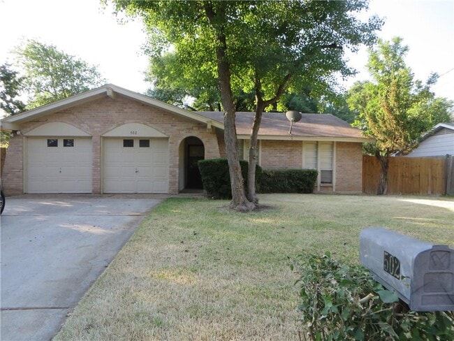 502 Tanglewood Dr in Georgetown, TX - Building Photo - Building Photo