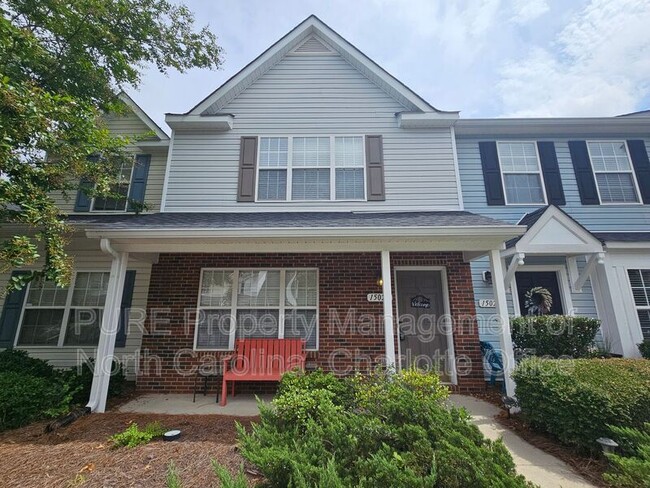property at 15025 Deshler Ct
