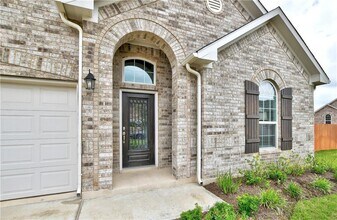 1165 Leadtree Loop in Mustang Ridge, TX - Building Photo - Building Photo