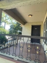 990 West St in Redding, CA - Building Photo - Building Photo