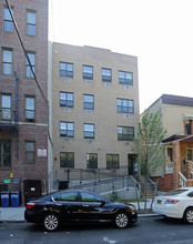 2132 Mapes Ave in Bronx, NY - Foto de edificio - Building Photo