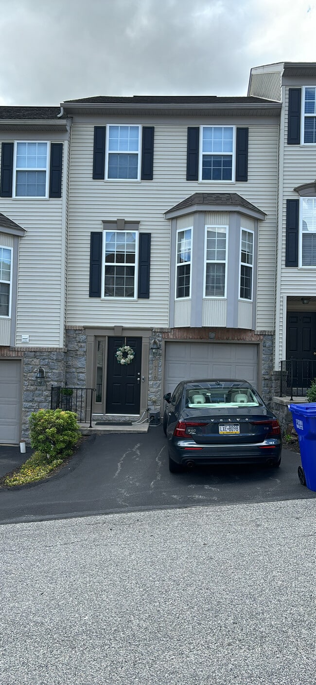 property at 2710 Equestrian Dr