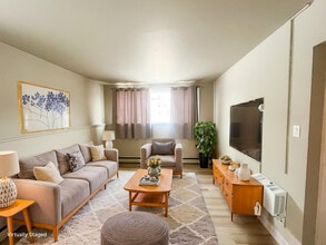 Alex 20 in Regina, SK - Building Photo - Building Photo