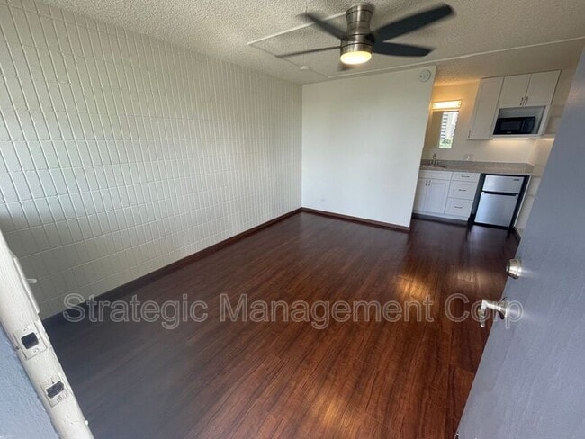 property at 1301 Lusitana St