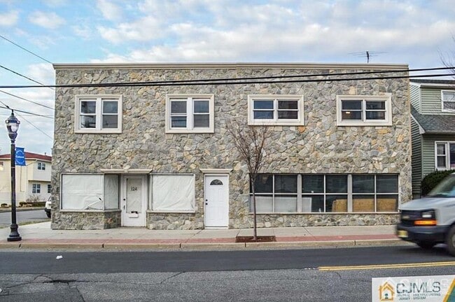 property at 124 Washington Ave