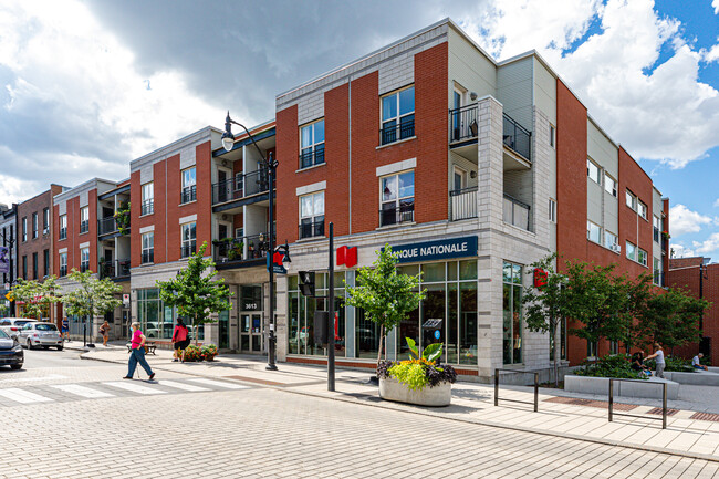 3611-3617 Notre-Dame O in Montréal, QC - Building Photo - Primary Photo