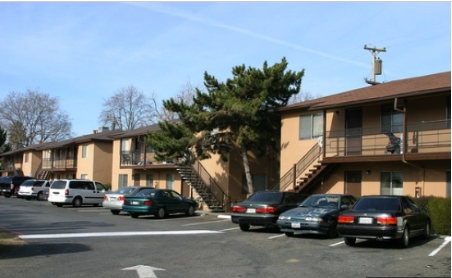 Villa Serena Apartments in Chico, CA - Building Photo