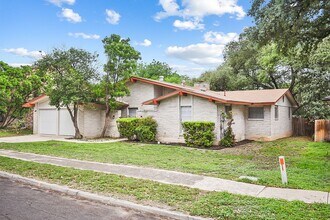 6023 Kinman Dr in San Antonio, TX - Building Photo - Building Photo
