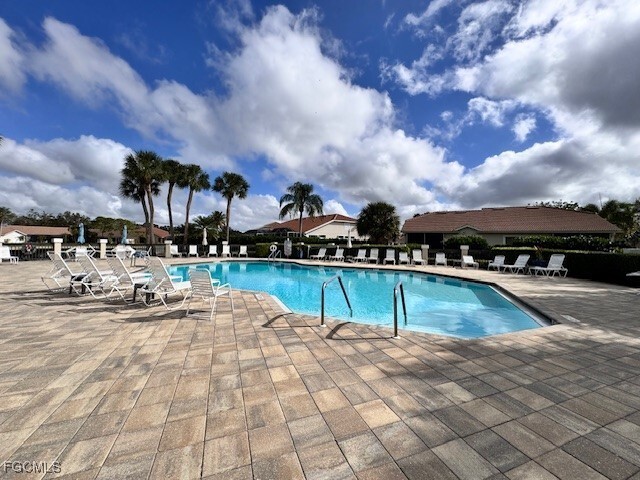 property at 12870 Devonshire Lakes Cir