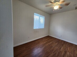 158 Amberidge Dr in Red Bluff, CA - Building Photo - Building Photo