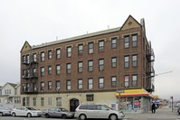 2604 93rd St in East Elmhurst, NY - Foto de edificio - Building Photo