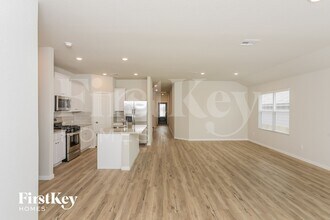 31773 Untrodden Way in Bulverde, TX - Building Photo - Building Photo