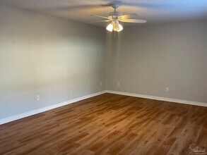 2301 W Michigan Ave in Pensacola, FL - Building Photo - Building Photo