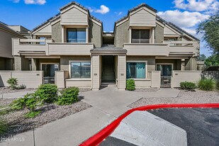 2035 S Elm St in Tempe, AZ - Building Photo