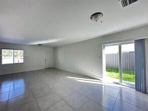 11278 SW 187th St in Miami, FL - Building Photo - Building Photo