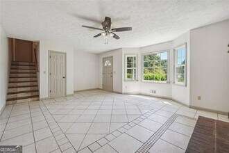 1532 Daniel Ln in Lawrenceville, GA - Foto de edificio - Building Photo