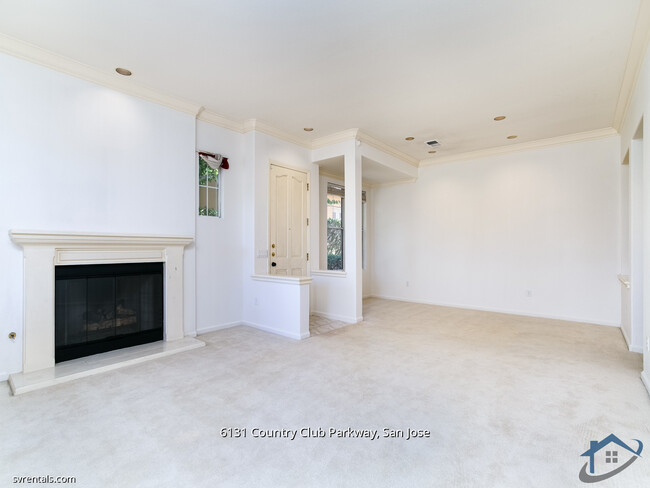 6131 Country Club Pky in San Jose, CA - Building Photo - Building Photo