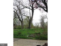 2433 N 50th St photo'