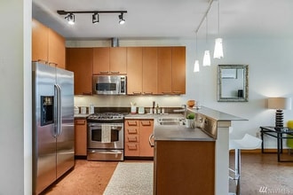 1414 12th Ave, Unit 308 in Seattle, WA - Building Photo - Building Photo