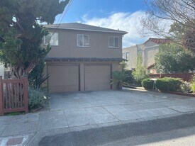 6117 Monadnock Way, Unit 6117 in Oakland, CA - Building Photo