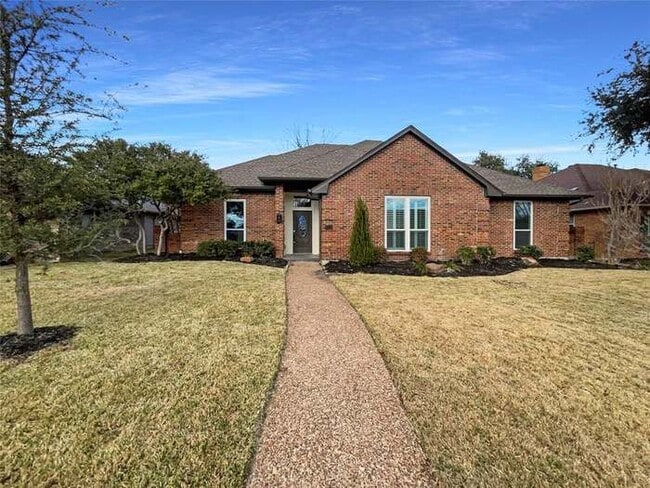 6211 Crested Butte Dr