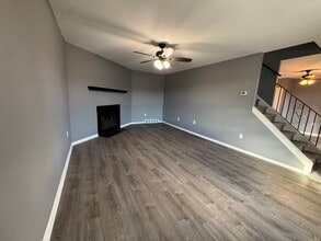 1412 Whitpain Hills in Blue Bell, PA - Foto de edificio - Building Photo