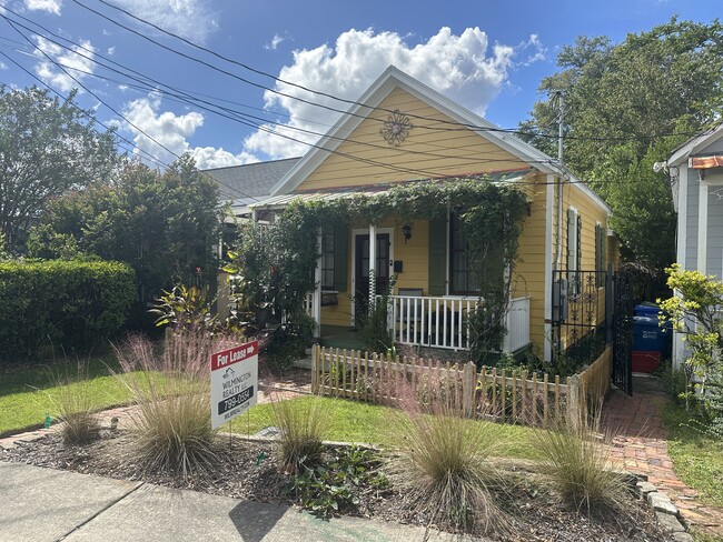property at 705 N 5th Ave