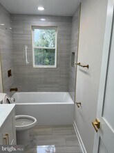 7103 Loch Raven Rd in Temple Hills, MD - Building Photo - Building Photo