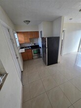 133 SW 5th Ct in Dania Beach, FL - Building Photo - Building Photo