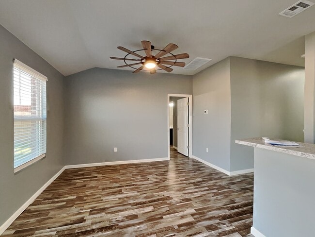 9924 Black Bear Trl in Yukon, OK - Building Photo - Building Photo