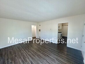 316 W Arrow Hwy in Upland, CA - Building Photo - Building Photo