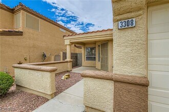 3308 Morning Wind Ln in Las Vegas, NV - Building Photo - Building Photo
