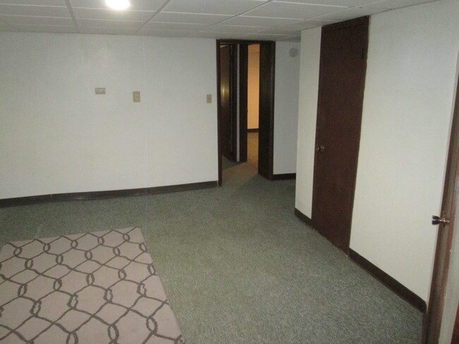3703 5th Ave, Unit #5 in Des Moines, IA - Building Photo - Building Photo