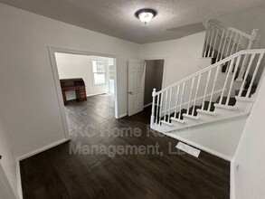 2316 Spruce Ave in Kansas City, MO - Building Photo - Building Photo