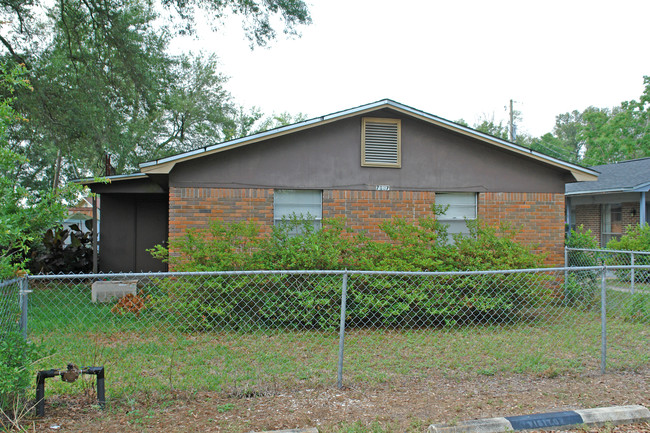 7137 Pearson Rd in Pensacola, FL - Building Photo - Building Photo