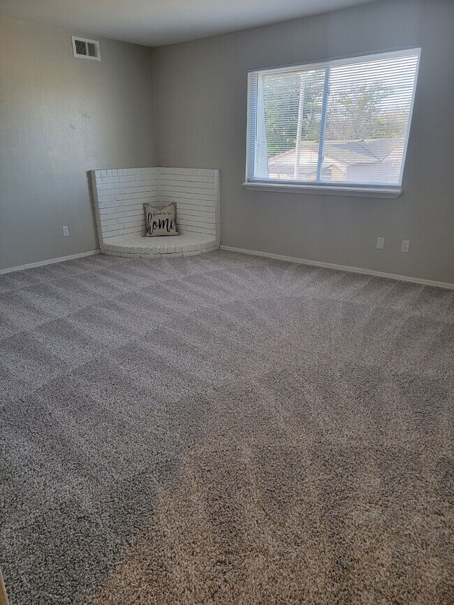 1338 Crown Point Ave in Norman, OK - Building Photo - Building Photo