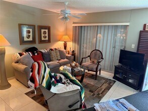 7543 S Oriole Blvd, Unit 2040 in Delray Beach, FL - Building Photo - Building Photo