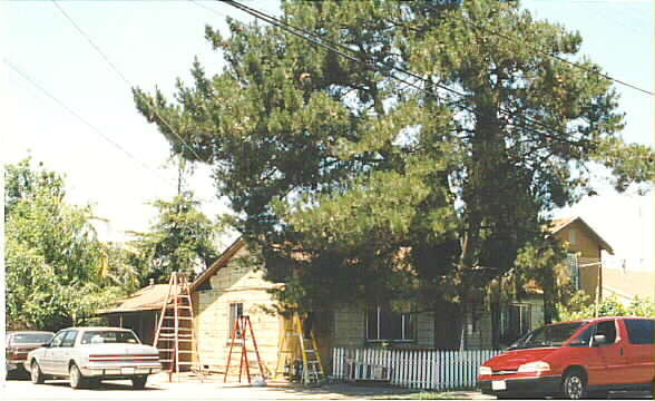 111 Laurel St in Redwood City, CA - Building Photo - Building Photo